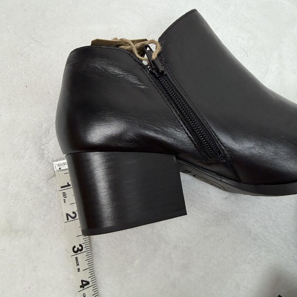 Born Boots Womens Size 10 Black Leather Kenzy Ankle Booties Side Zip Comfort - Picture 9 of 11